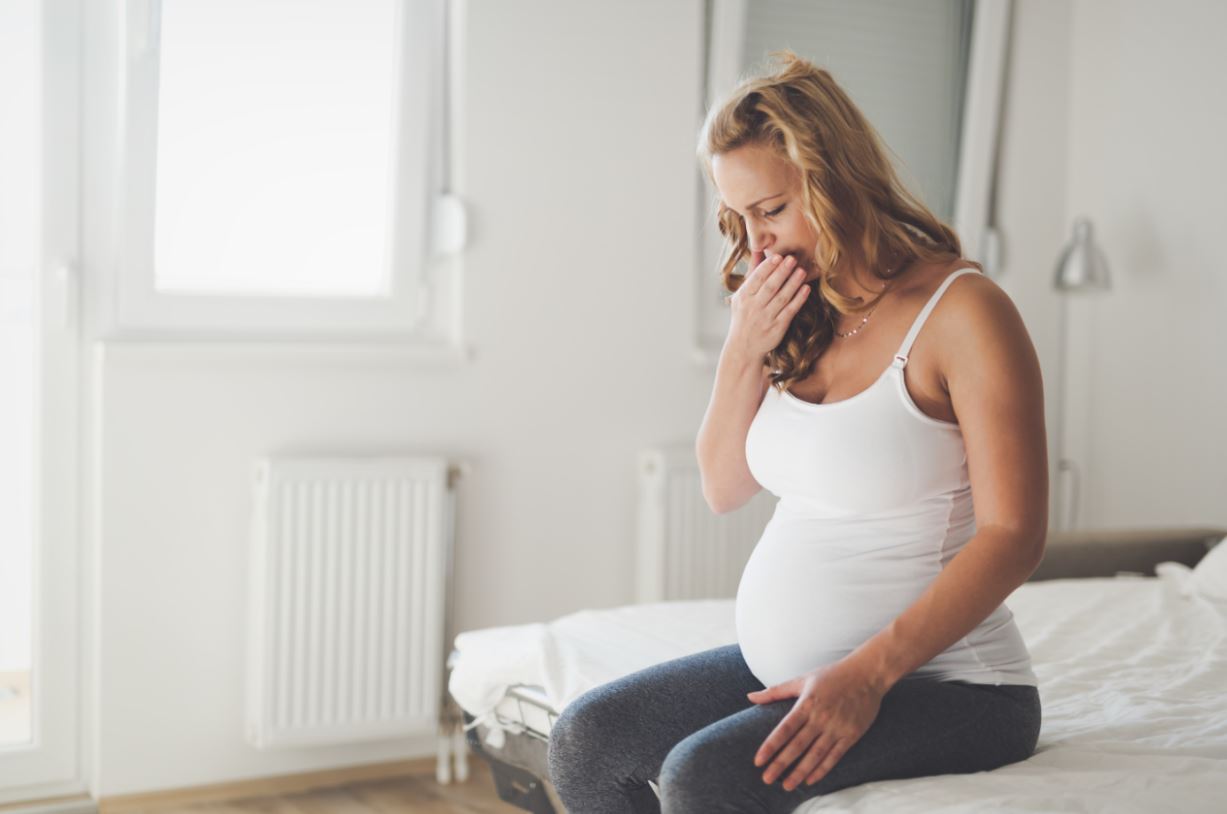 Hyperemesis gravidarum: how to protect your teeth during morning sickness
