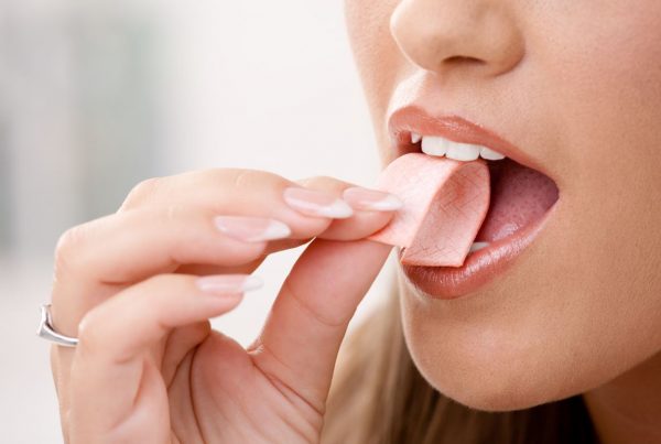 Does sugar free chewing gum prevent tooth decay? - Online Dentist