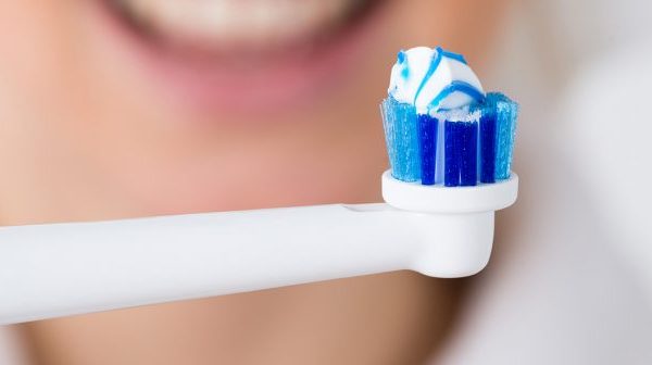 Our guide to buying Oral-B electric toothbrush replacement heads.